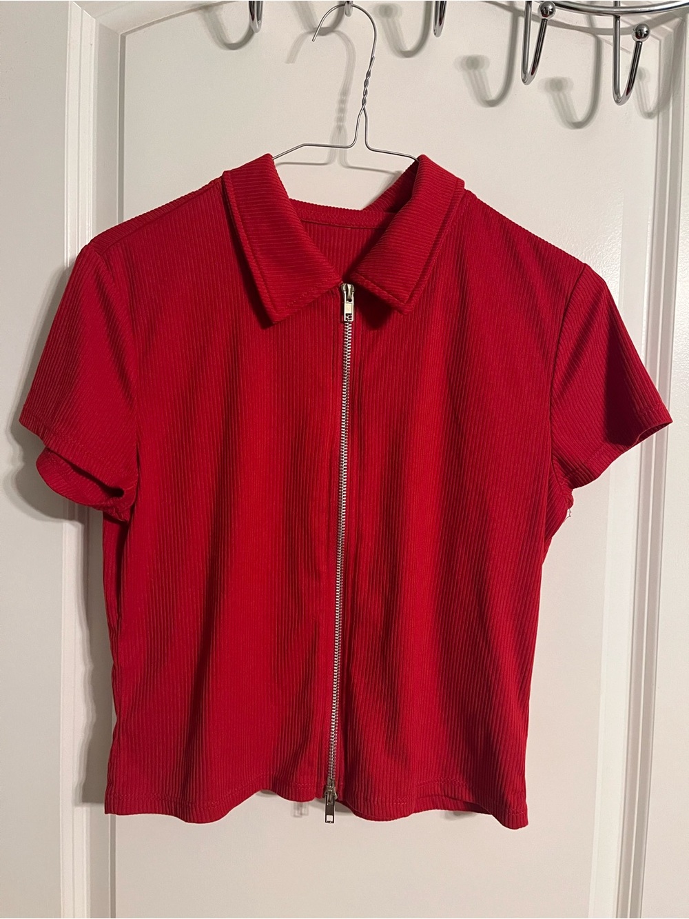 No Boundaries Red Ribbed Zip-Front Short Sleeve Polo